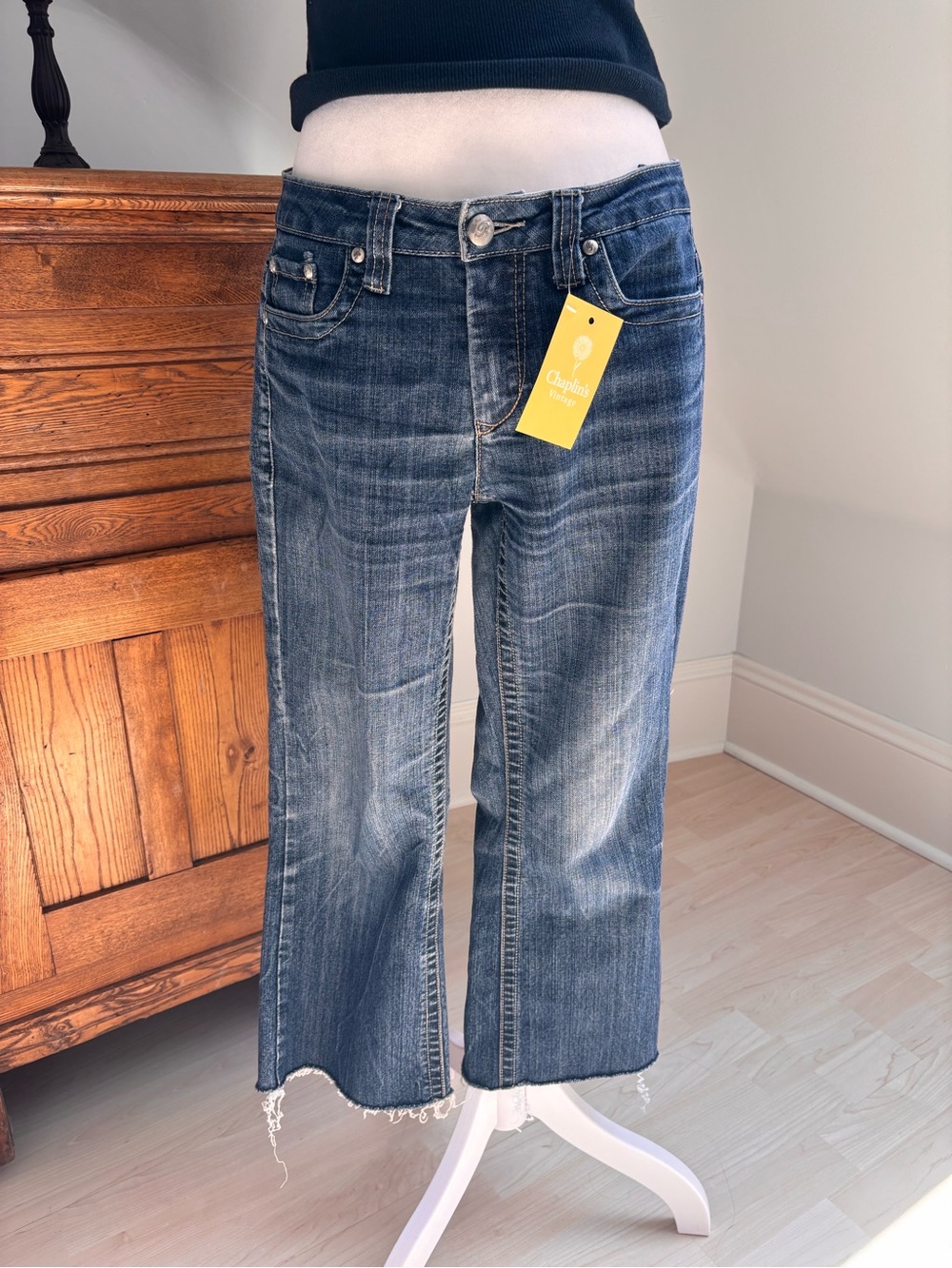 Rampage Denim Capris 💙